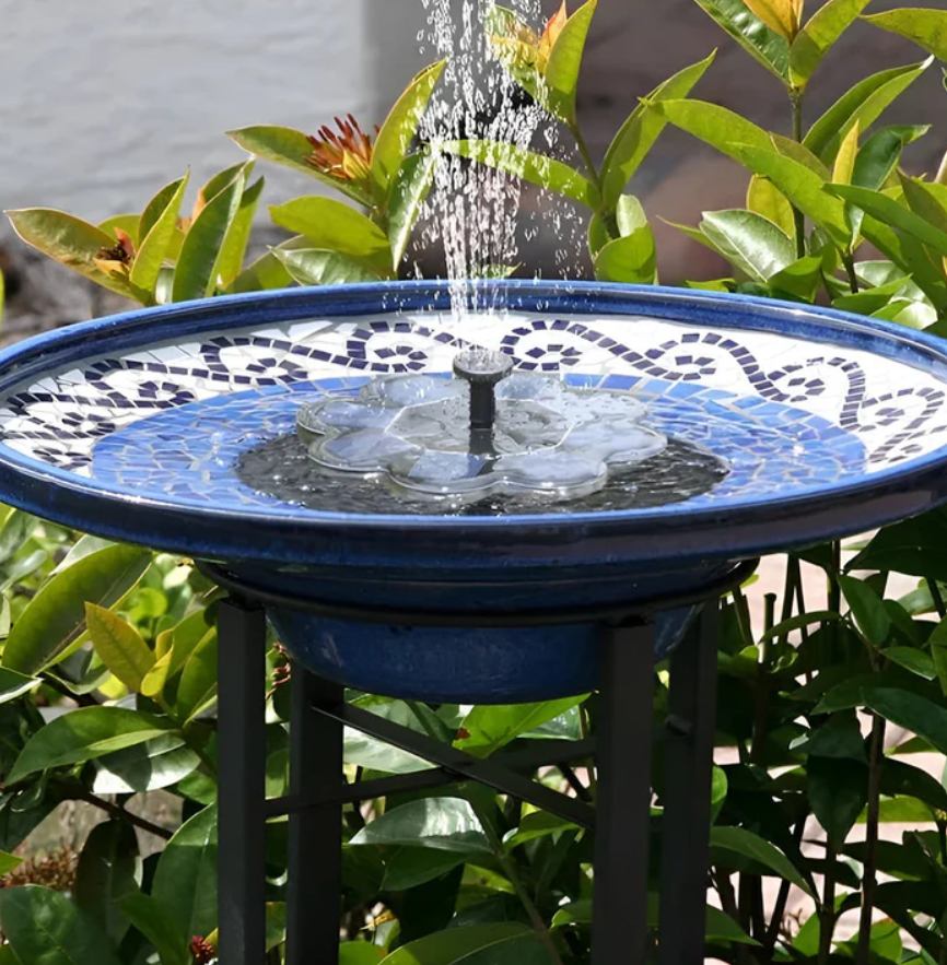 BirdCare™ Solar-Powered Fountain Kit